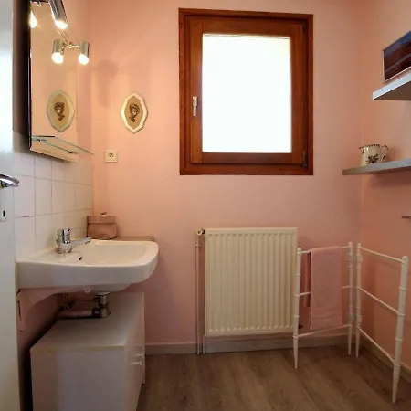 Vorey, 3 Pieces, 4 Personnes - Fr-1-582-42 Apartmán